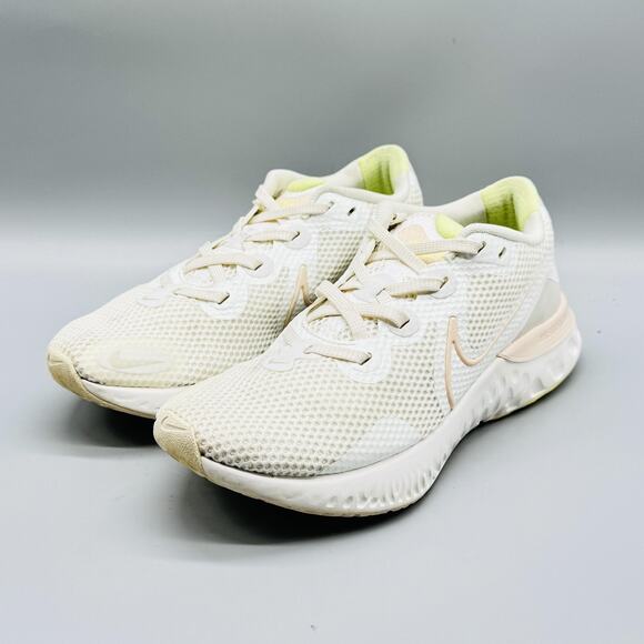 Nike Shoes Womens 6.5 White Renew Run Athletic Running Sneakers Lace Up Comfort - Picture 4 of 12